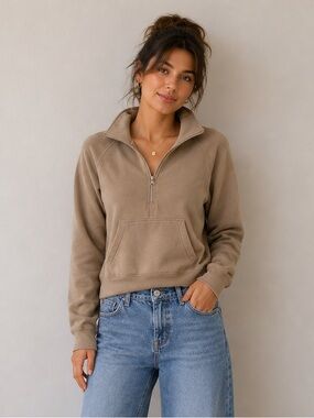 AEMI + CO Cropped Half Zip Pullover Neutral Cozy Kangaroo Pocket Large